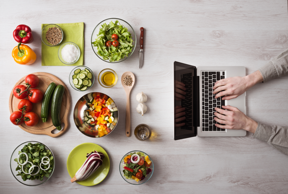Food & Beverage Marketing: 12 Digital Strategies To Gain More Customers
